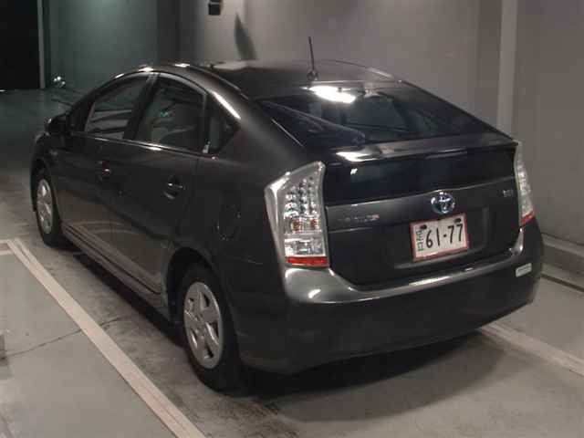 TOYOTA PRIUS 2011