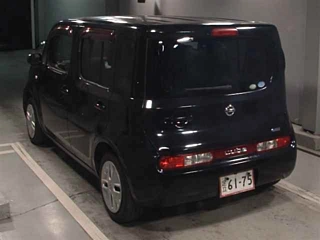 NISSAN CUBE 2010