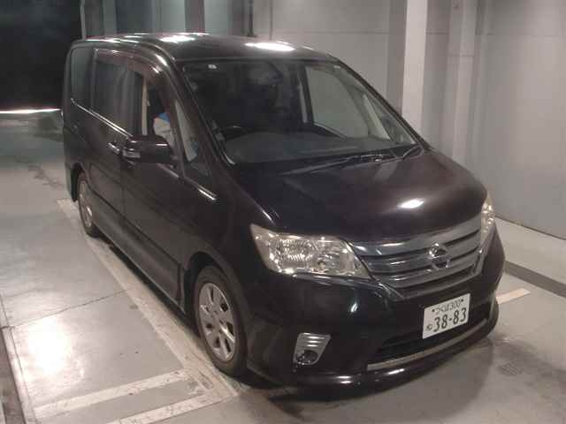 NISSAN SERENA 2011