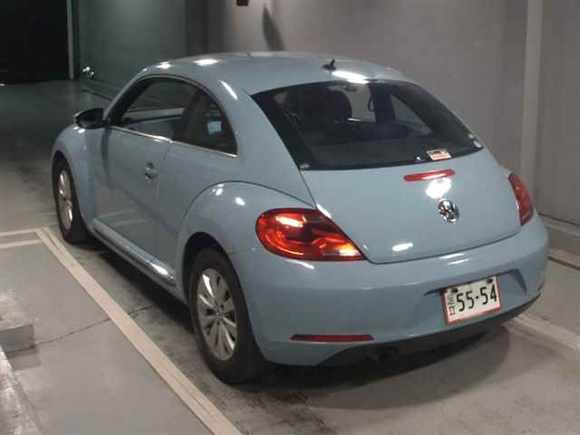 VOLKSWAGEN THE BEETLE 2013