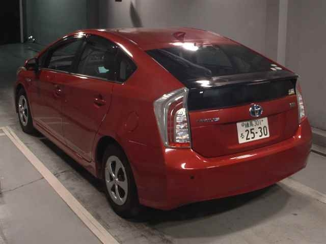 TOYOTA PRIUS 2012