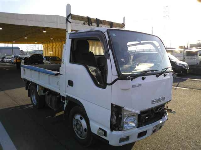 ISUZU ELF 2018
