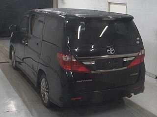 TOYOTA ALPHARD 2014