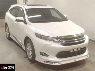 TOYOTA HARRIER 2013