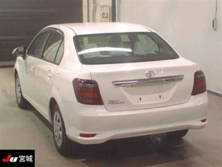 TOYOTA COROLLA AXIO 2024