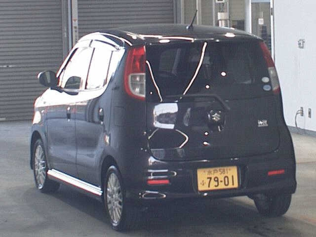 SUZUKI MRWAGON 2010