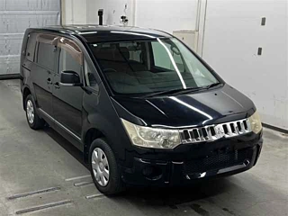 MITSUBISHI DELICA D5 2009
