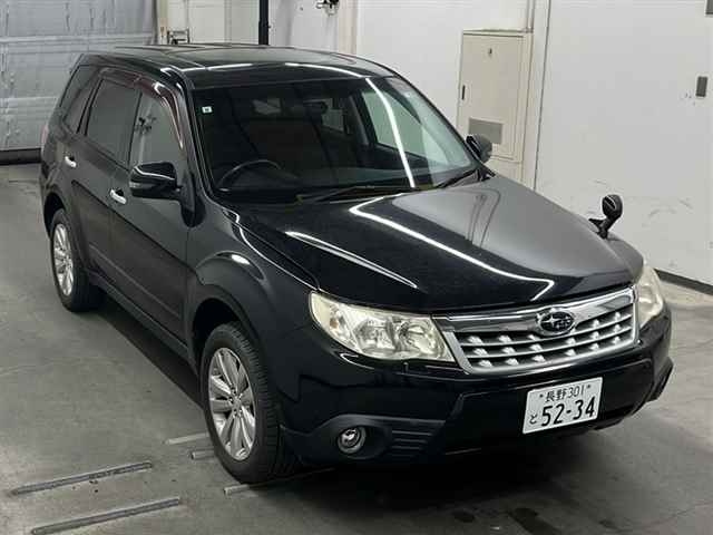 SUBARU FORESTER 2011