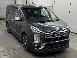 MITSUBISHI DELICA D5 2019