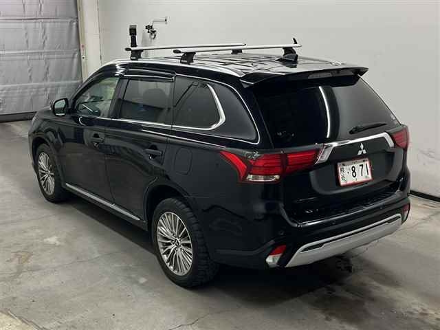 MITSUBISHI OUTLANDER PHEV 2021
