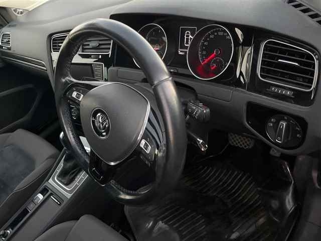 VOLKSWAGEN GOLF 2013