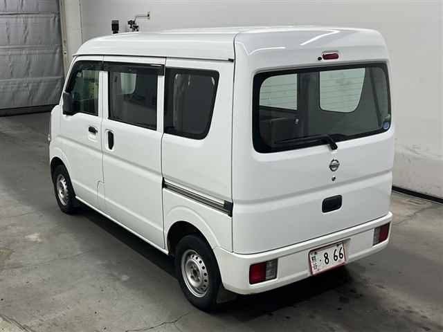 NISSAN CLIPPER VAN 2017