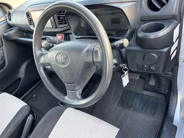 TOYOTA PIXIS EPOCH 2020