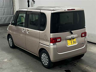 DAIHATSU TANTO 2009