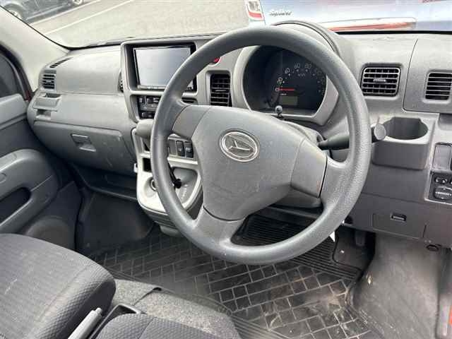 DAIHATSU HIJET VAN 2016