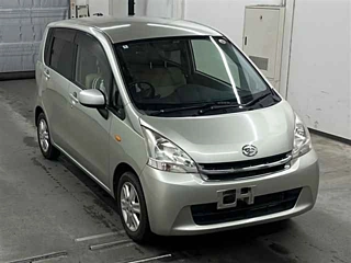 DAIHATSU MOVE 2012
