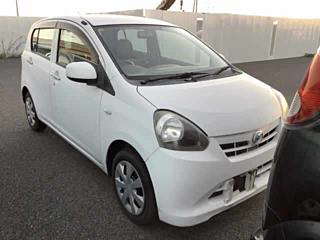 DAIHATSU MIRA E S 2012