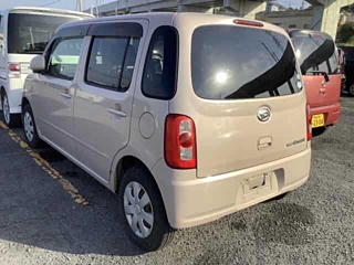DAIHATSU MIRA 2010