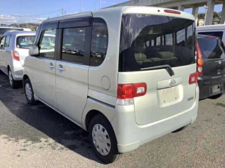 DAIHATSU TANTO 2008
