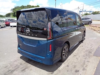 NISSAN SERENA 2023