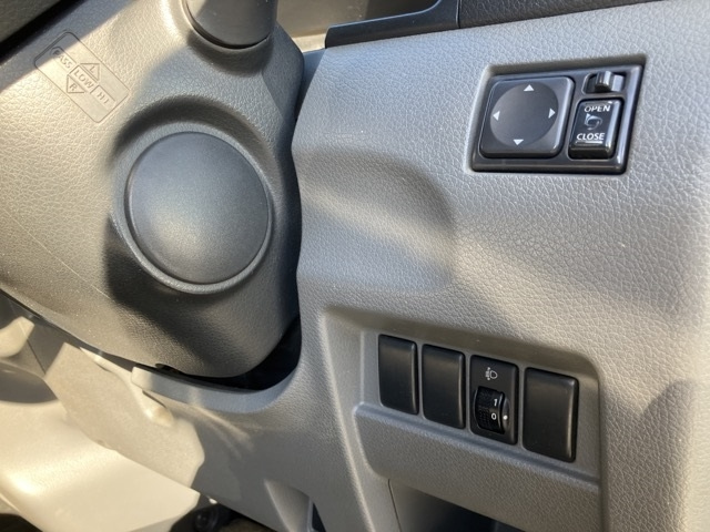 NISSAN CARAVAN VAN 2012