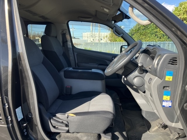 NISSAN CARAVAN VAN 2012