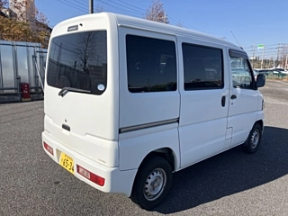 MITSUBISHI MINICAB VAN 2013