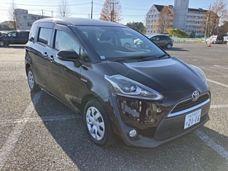 TOYOTA SIENTA 2018