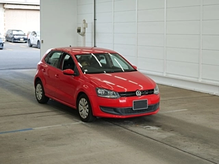 VOLKSWAGEN POLO 2012