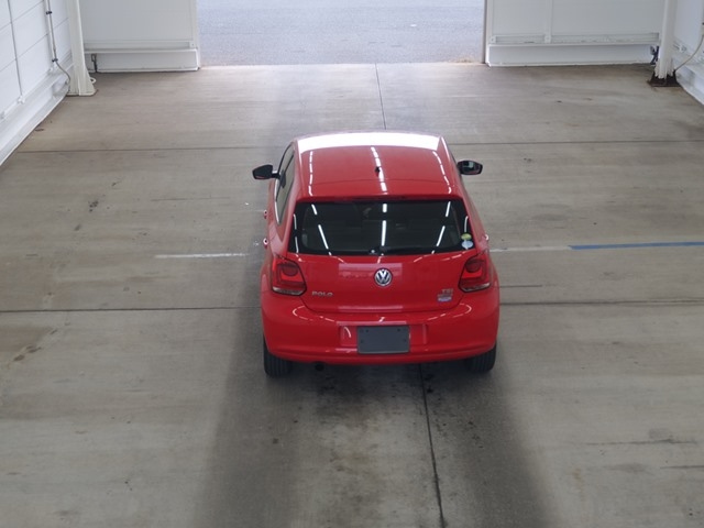 VOLKSWAGEN POLO 2012