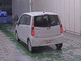 DAIHATSU MOVE 2011