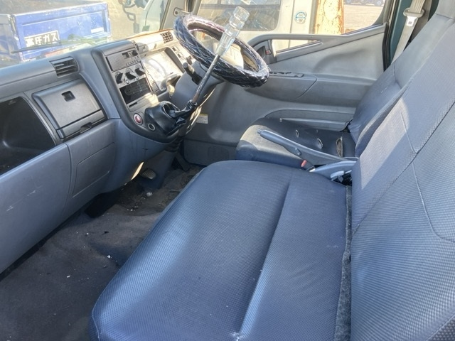 MITSUBISHI CANTER 2009