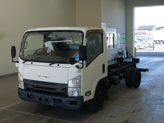 ISUZU ELF 2017