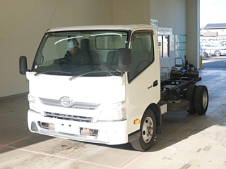 HINO DUTRO 2015