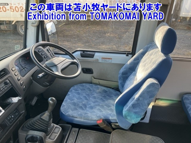 MITSUBISHI ROSA 2014