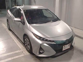 TOYOTA PRIUS PHV 2018