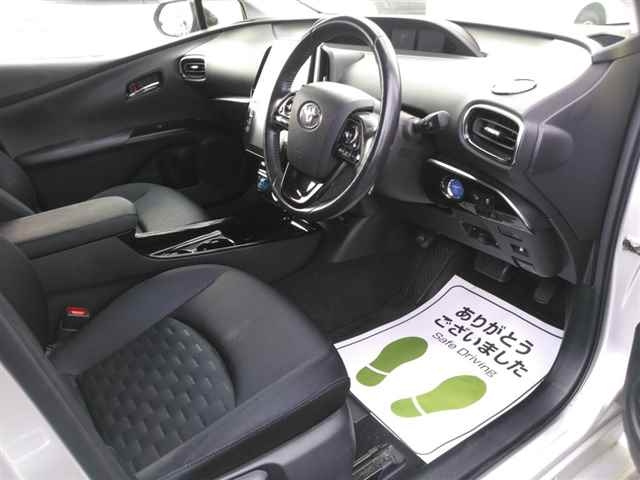 TOYOTA PRIUS PHV 2018