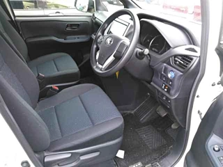 TOYOTA NOAH 2015