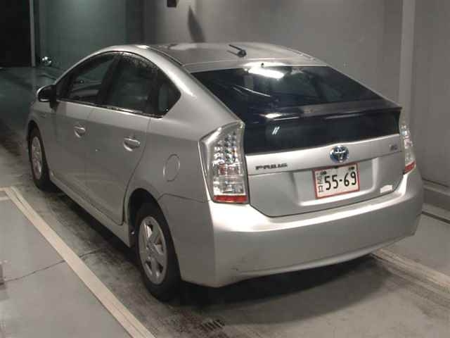 TOYOTA PRIUS 2010