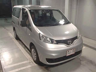 NISSAN NV200 2020