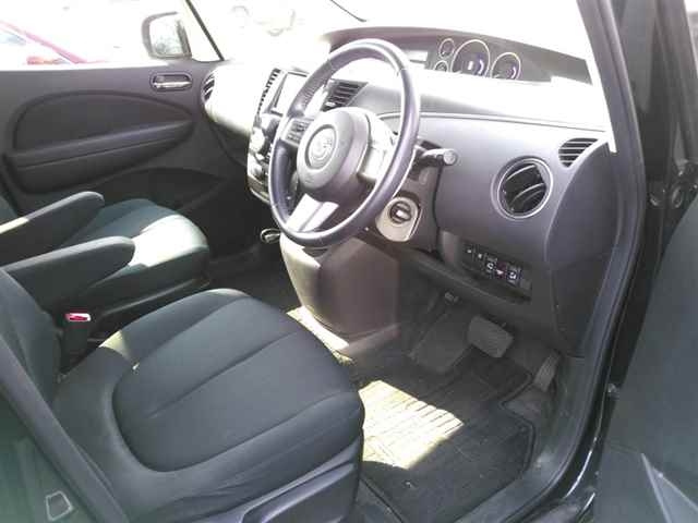 MAZDA BIANTE 2013