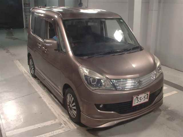 SUZUKI SOLIO 2011