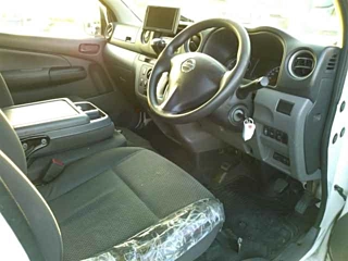 NISSAN CARAVAN VAN 2015