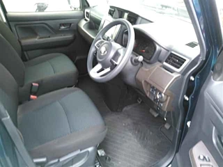 TOYOTA ROOMY 2020
