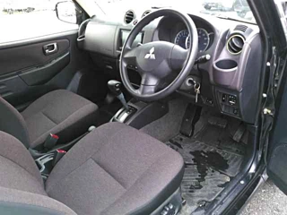 MITSUBISHI PAJERO MINI 2012