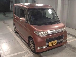 DAIHATSU TANTO 2010
