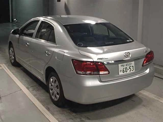TOYOTA PREMIO 2018