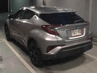 TOYOTA C-HR 2019