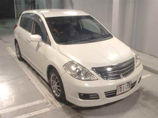 NISSAN TIIDA 2008