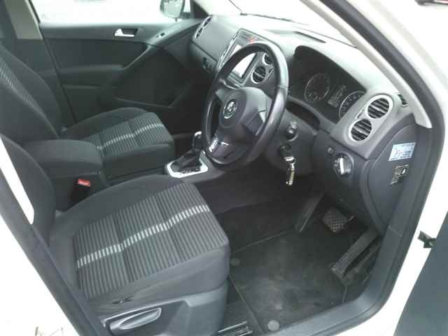 VOLKSWAGEN TIGUAN 2010